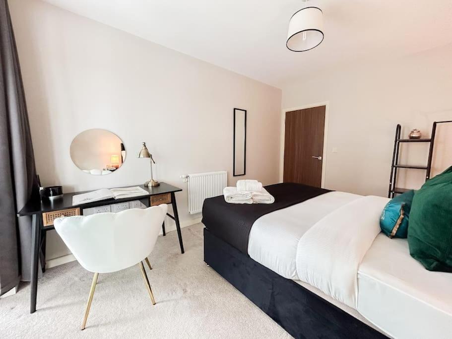 Apartamento Stylish Urban Sanctuary With Parking Londres Exterior foto